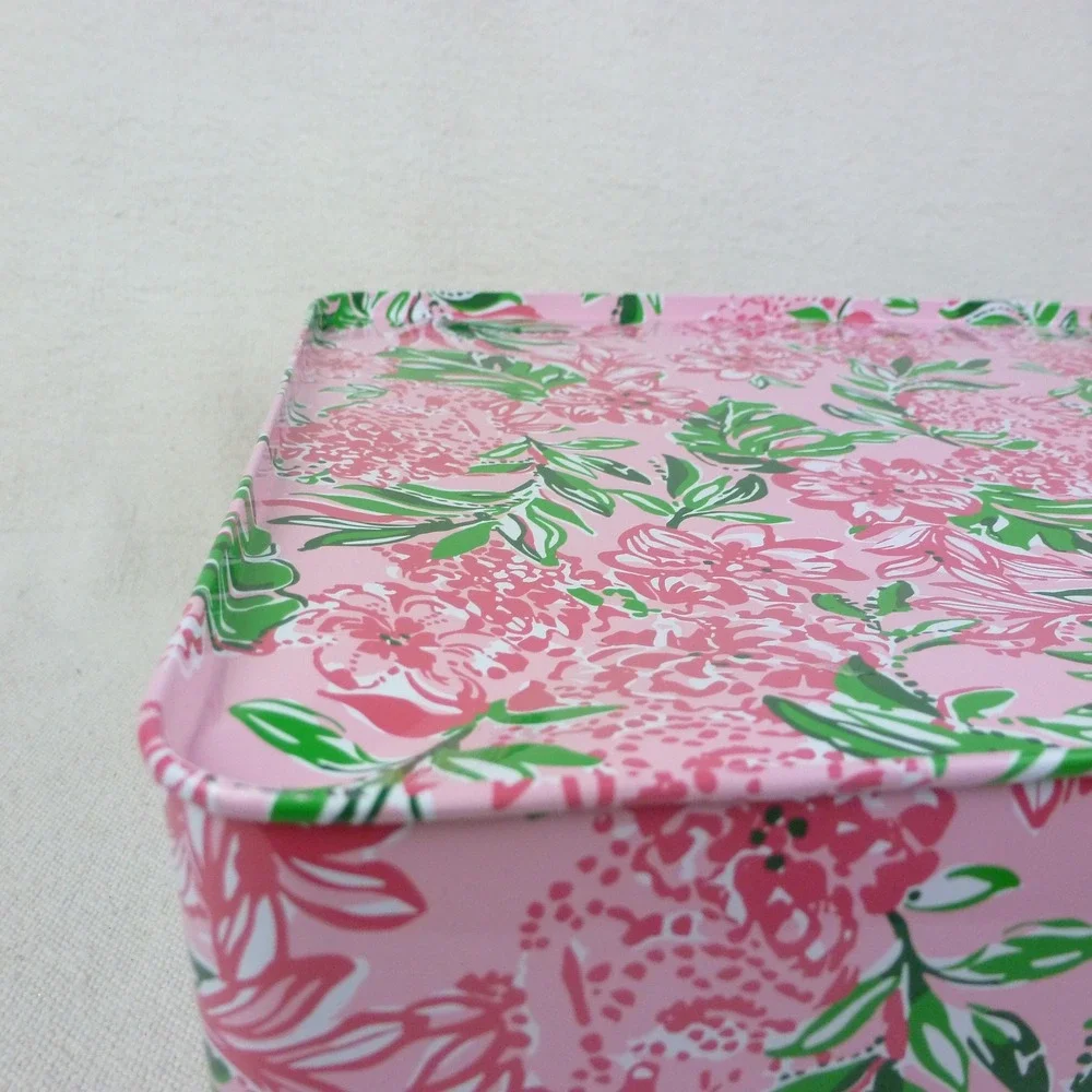 Lilly Pulitzer GWP Cookie Exchange‎ Kit Pink Floral Tin Seahorse Pineapple Shell